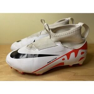 Nike JR Zoom Vapor 15 Academy FG/MG Soccer Cleats AIR DJ5623-600 Size 1Y Eu 32